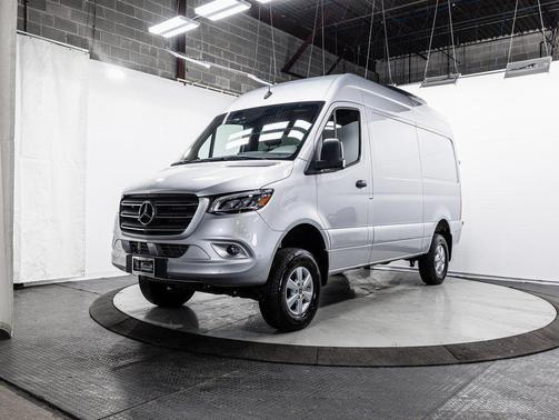 2024 Mercedes-Benz Sprinter 2500 4MATIC