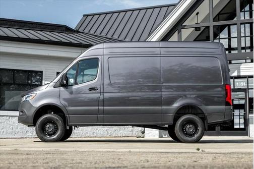 2024 Mercedes-Benz Sprinter 2500 High Roof