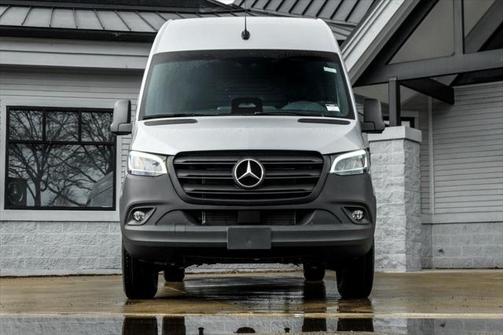 2025 Mercedes-Benz Sprinter 2500 High Roof