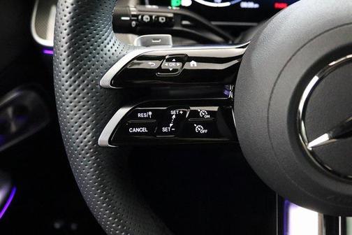 2025 Mercedes-Benz GLC 350e Base