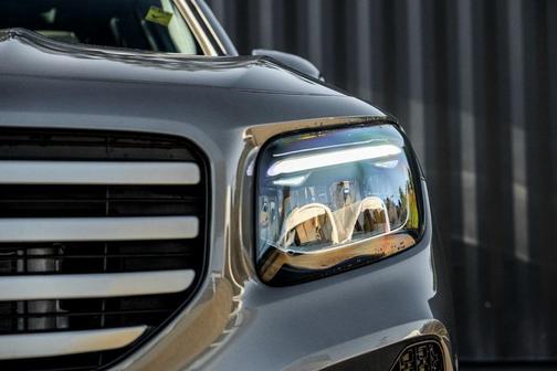 2026 Mercedes-Benz GLB 250 4MATIC