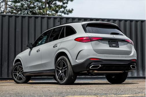 2025 Mercedes-Benz GLC 300 4MATIC