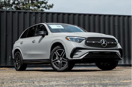2025 Mercedes-Benz GLC 300 4MATIC