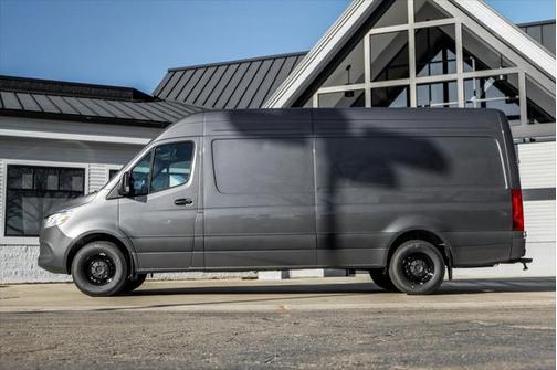2025 Mercedes-Benz Sprinter 2500 High Roof