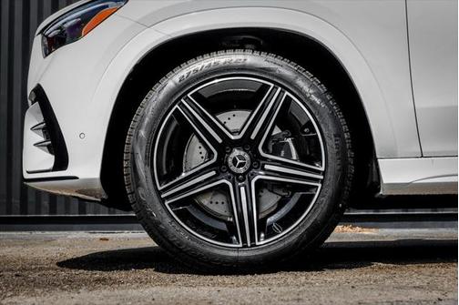 2025 Mercedes-Benz GLE 450 4MATIC