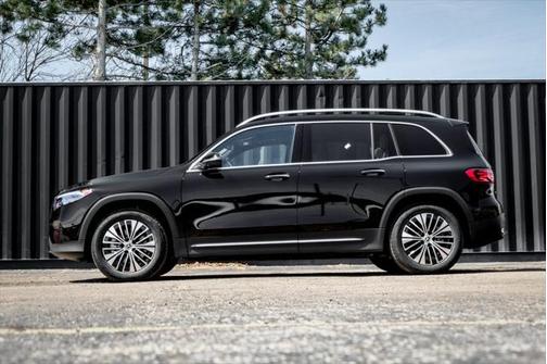 2025 Mercedes-Benz EQB 300 4MATIC