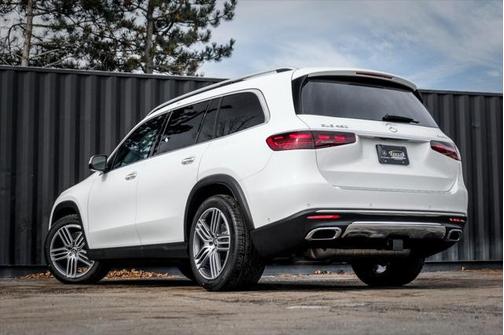 2025 Mercedes-Benz GLS 450 4MATIC