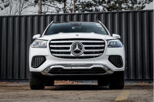 2025 Mercedes-Benz GLS 450 4MATIC