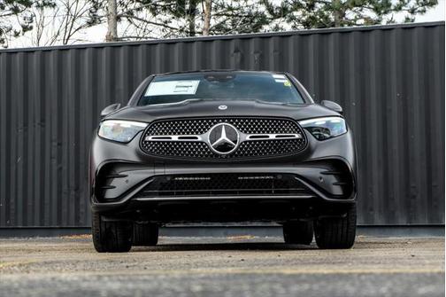 2025 Mercedes-Benz GLC 300 4MATIC Coupe