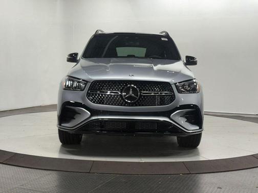 2025 Mercedes-Benz GLE 450e 4MATIC