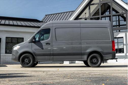 2025 Mercedes-Benz Sprinter 2500 High Roof