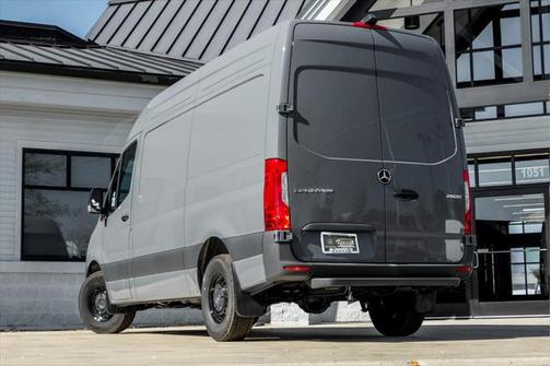 2025 Mercedes-Benz Sprinter 2500 High Roof