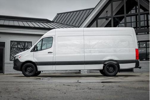 2025 Mercedes-Benz Sprinter 2500 High Roof