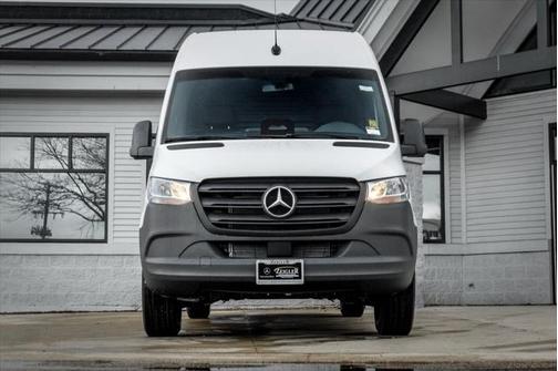2025 Mercedes-Benz Sprinter 2500 High Roof