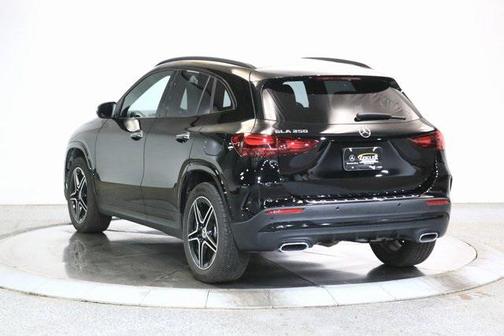 2025 Mercedes-Benz GLA 250 4MATIC