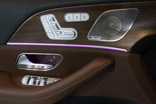 2025 Mercedes-Benz GLE 450e 4MATIC