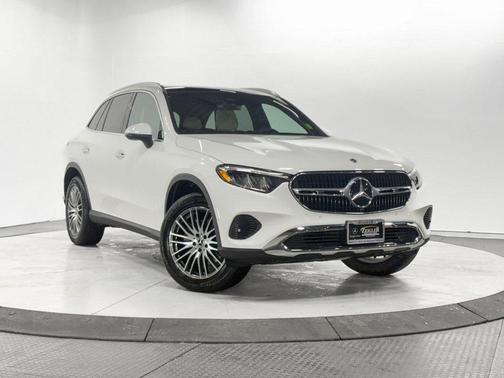 2025 Mercedes-Benz GLC 300 4MATIC