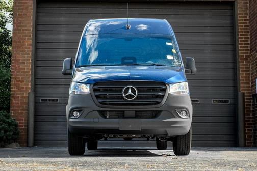2026 Mercedes-Benz Sprinter 2500 High Roof