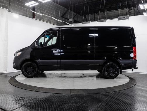 2025 Mercedes-Benz Sprinter 2500 Standard Roof