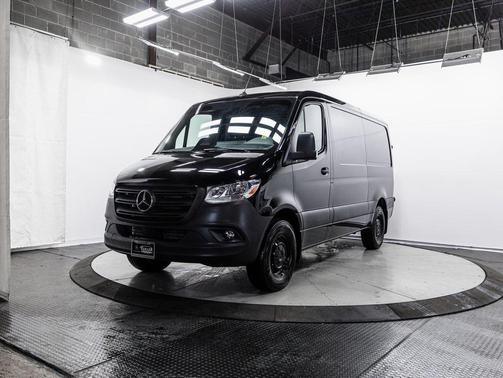 2025 Mercedes-Benz Sprinter 2500 Standard Roof