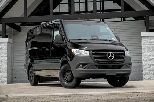 2025 Mercedes-Benz Sprinter 2500 Standard Roof
