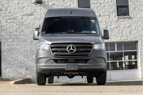 2025 Mercedes-Benz Sprinter 2500 High Roof