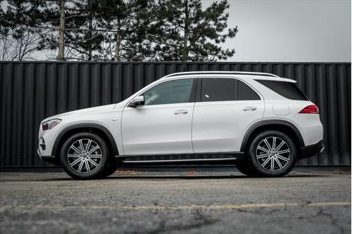 2025 Mercedes-Benz GLE 450e 4MATIC