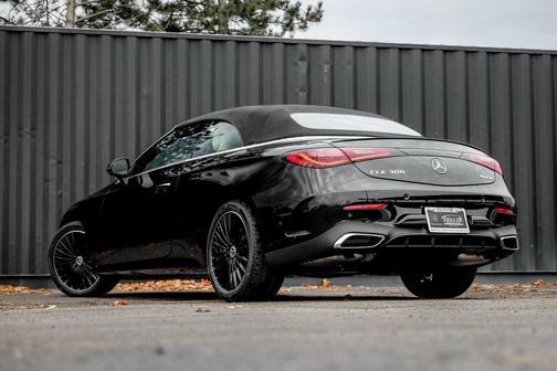 2026 Mercedes-Benz CLE 300 4MATIC Cabriolet