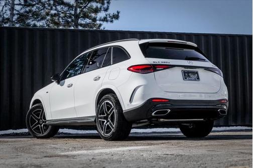 2025 Mercedes-Benz GLC 350e Base