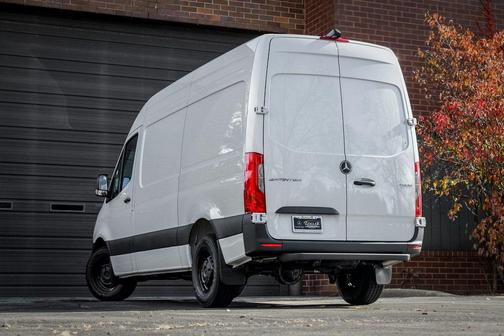 2026 Mercedes-Benz Sprinter 2500 High Roof