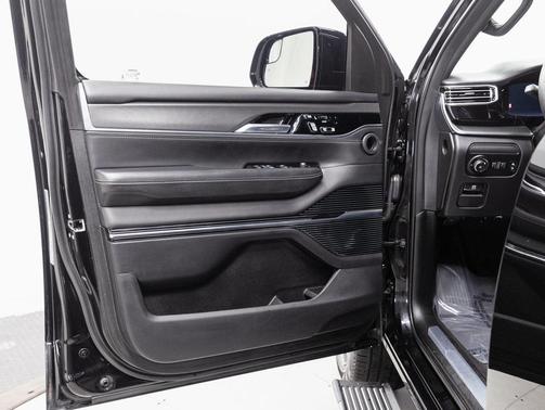 2023 Jeep Grand Wagoneer Obsidian 4x4