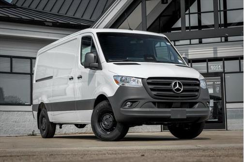 2025 Mercedes-Benz Sprinter 2500 Standard Roof