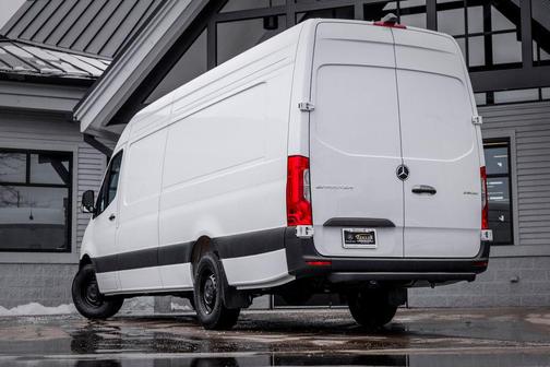 Arctic White 2026 Mercedes-Benz Sprinter 2500 High Roof
