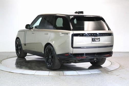 2024 Land Rover Range Rover P530 SE