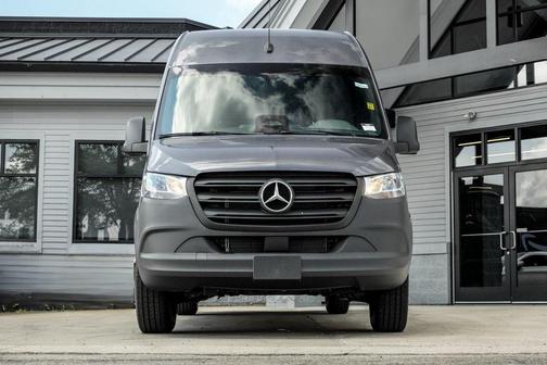 2025 Mercedes-Benz Sprinter 2500 High Roof