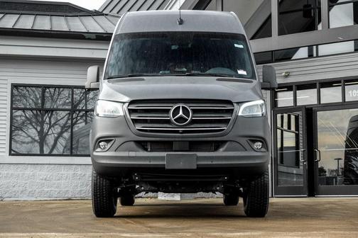 2026 Mercedes-Benz Sprinter 2500 Cargo 144 WB