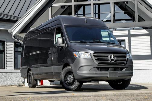 2025 Mercedes-Benz Sprinter 2500 High Roof