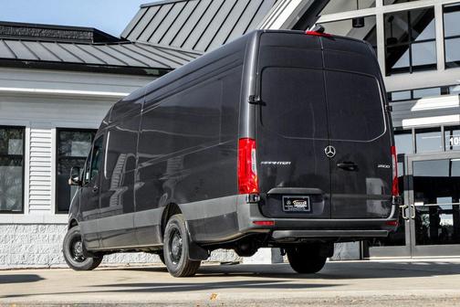 2025 Mercedes-Benz Sprinter 2500 High Roof