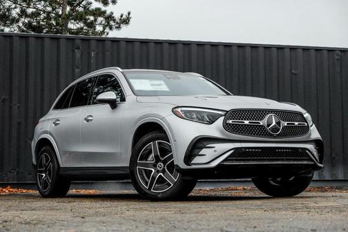 2026 Mercedes-Benz GLC 300 4MATIC