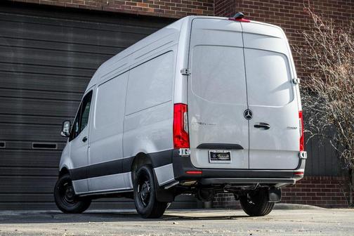 2026 Mercedes-Benz Sprinter 2500 Cargo 144 WB