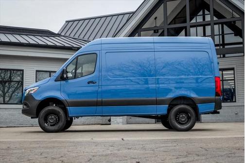 2025 Mercedes-Benz Sprinter 2500 High Roof