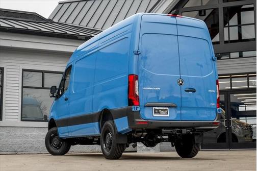2025 Mercedes-Benz Sprinter 2500 High Roof