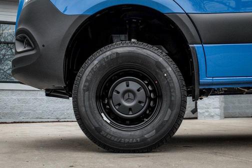 2025 Mercedes-Benz Sprinter 2500 High Roof