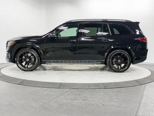 2025 Mercedes-Benz GLS 580 4MATIC