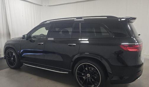 2025 Mercedes-Benz GLS 580 4MATIC