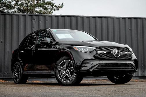 2026 Mercedes-Benz GLC 300 4MATIC