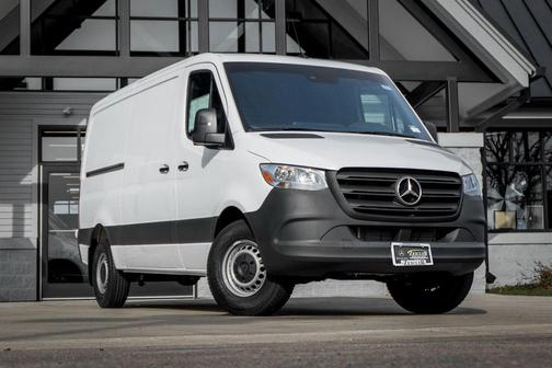 2024 Mercedes-Benz Sprinter 2500 Cargo 144 WB