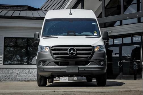 2025 Mercedes-Benz Sprinter 2500 High Roof