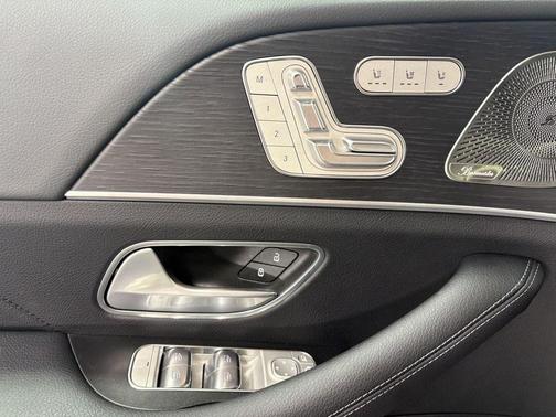 2025 Mercedes-Benz GLE 450e 4MATIC