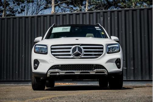 2025 Mercedes-Benz GLB 250 4MATIC